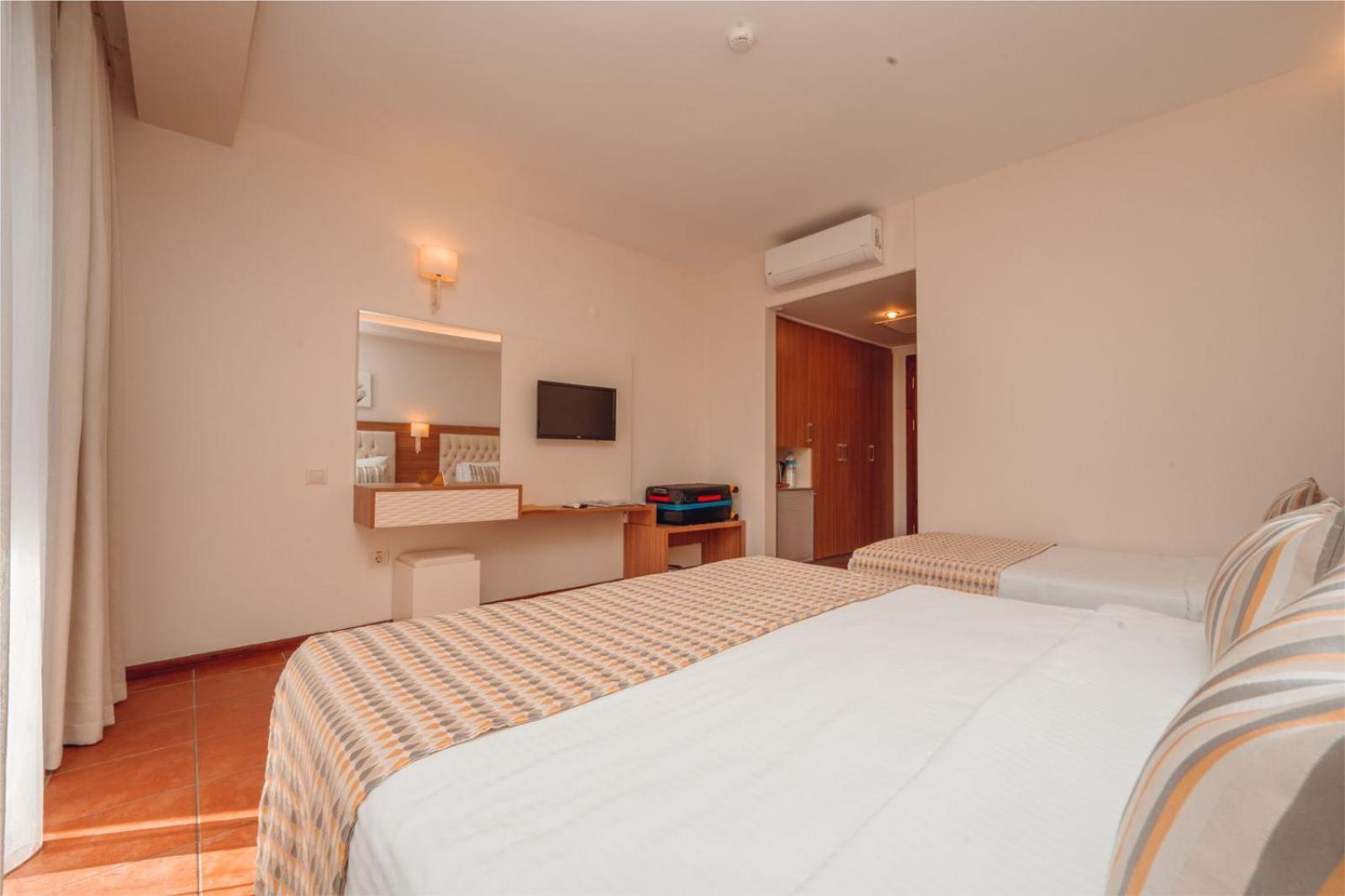 Sundia By Liberty Suncity โอลลุนเดนิซ ภายนอก รูปภาพ