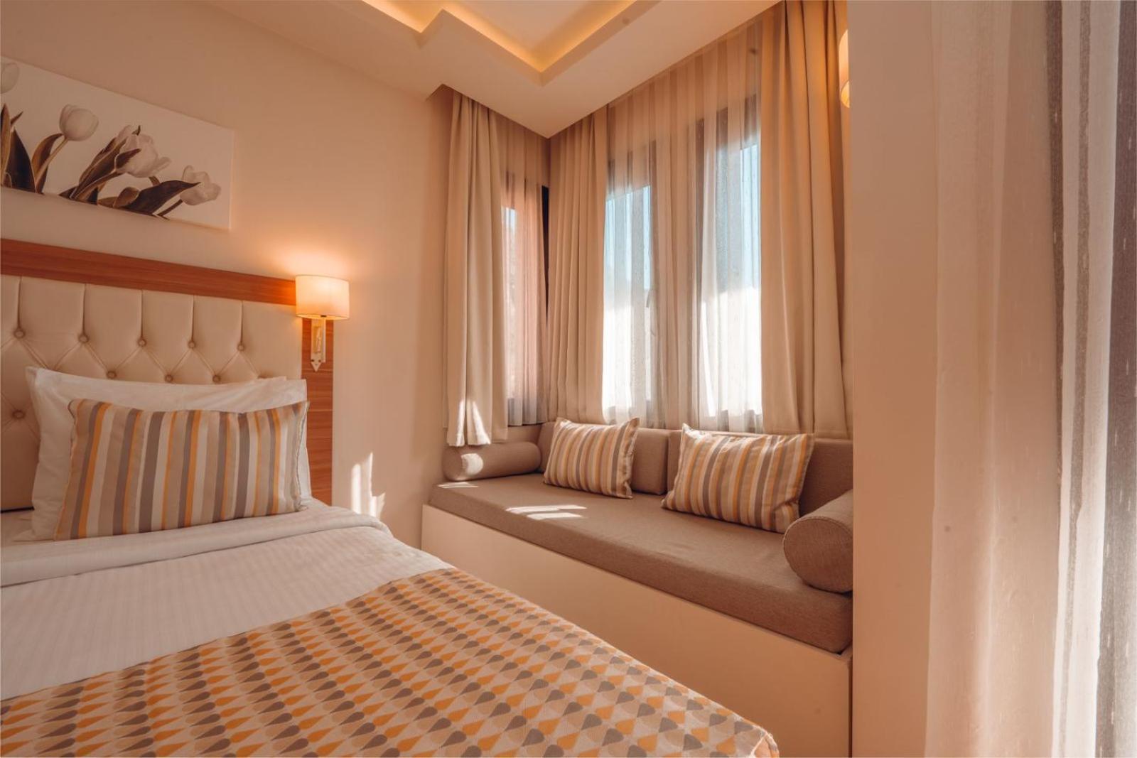 Sundia By Liberty Suncity โอลลุนเดนิซ ภายนอก รูปภาพ
