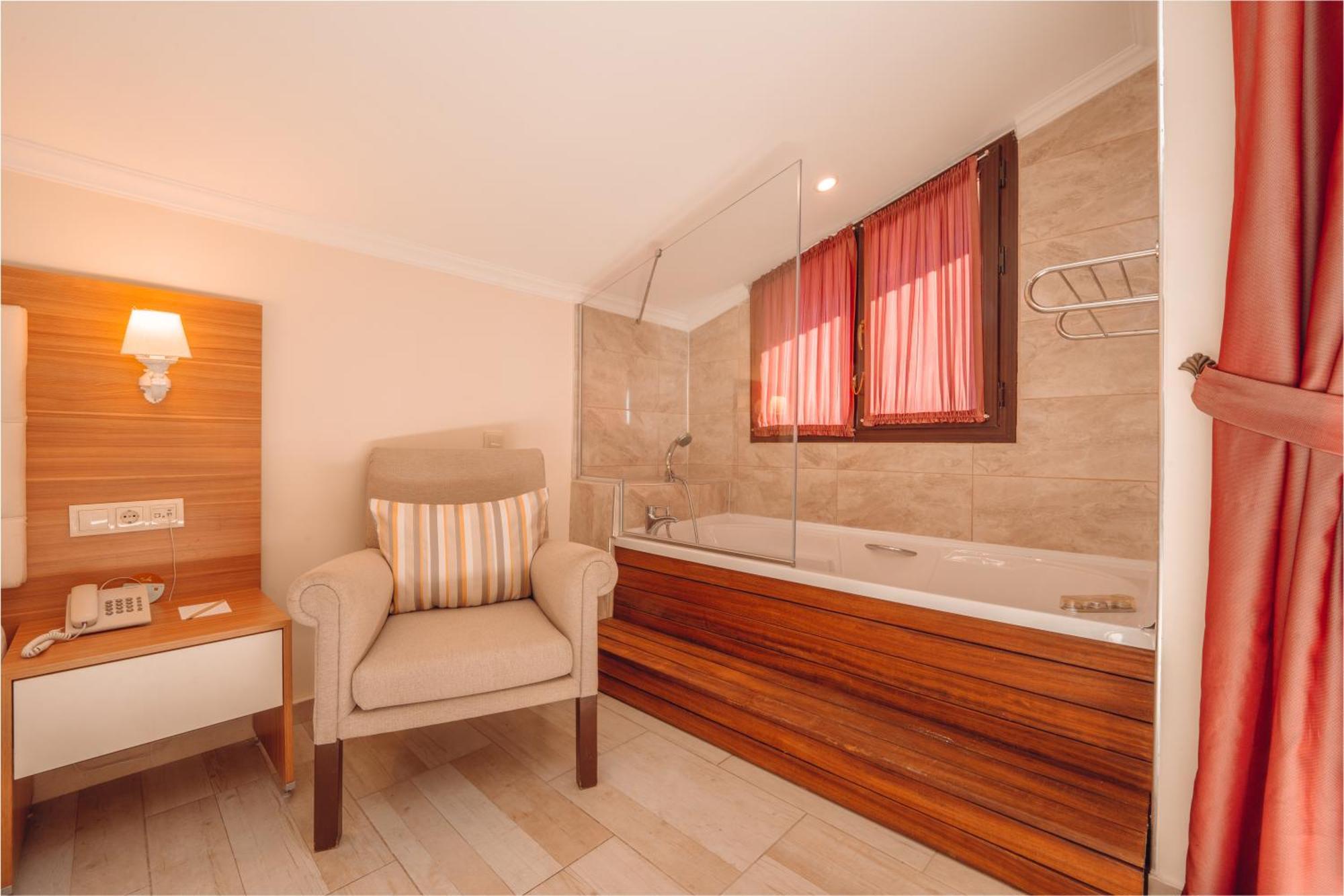 Sundia By Liberty Suncity โอลลุนเดนิซ ภายนอก รูปภาพ
