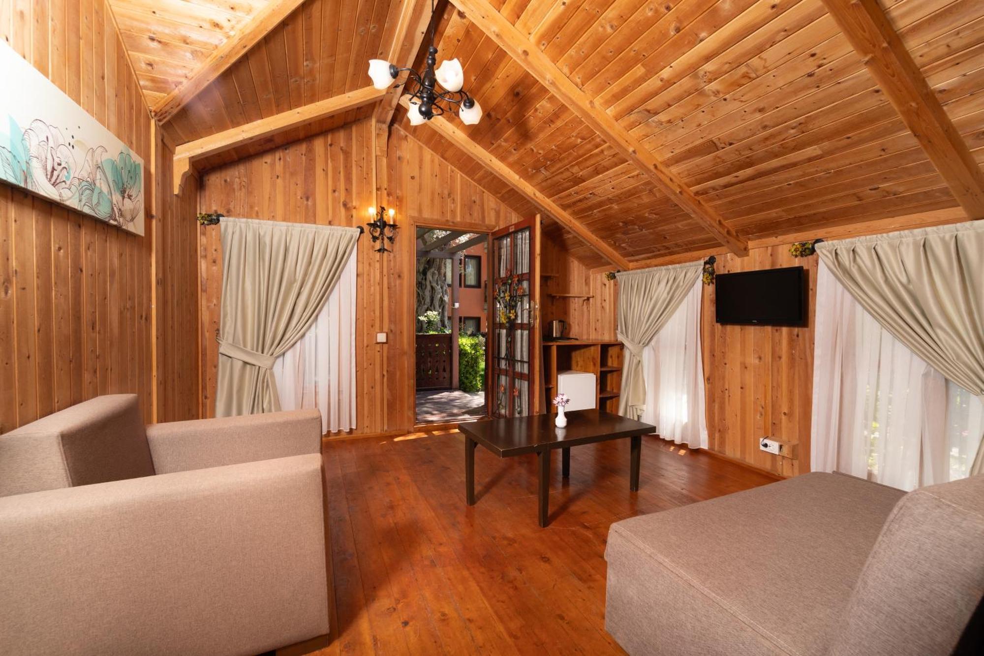 Sundia By Liberty Suncity โอลลุนเดนิซ ภายนอก รูปภาพ